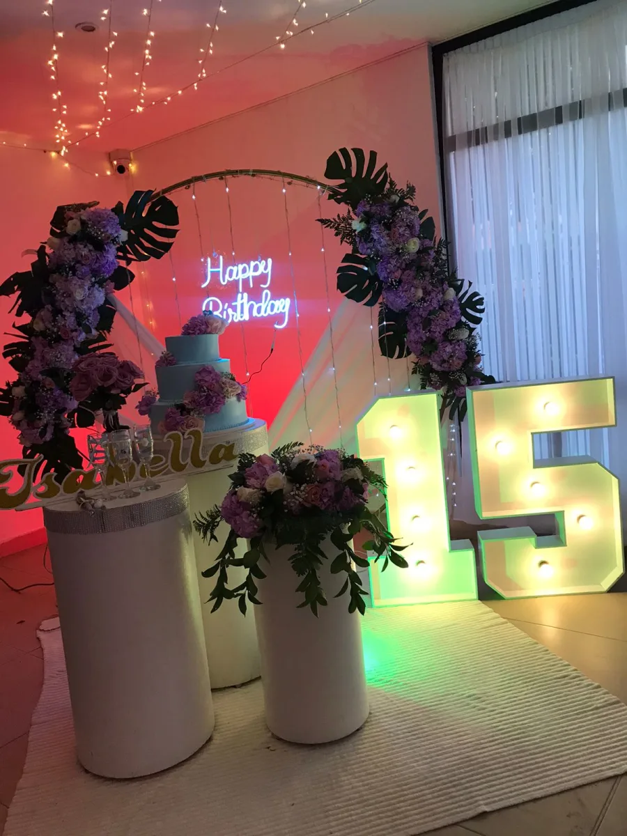 Montaje de Decoración Temática para fiesta de 15 años en Bogotá